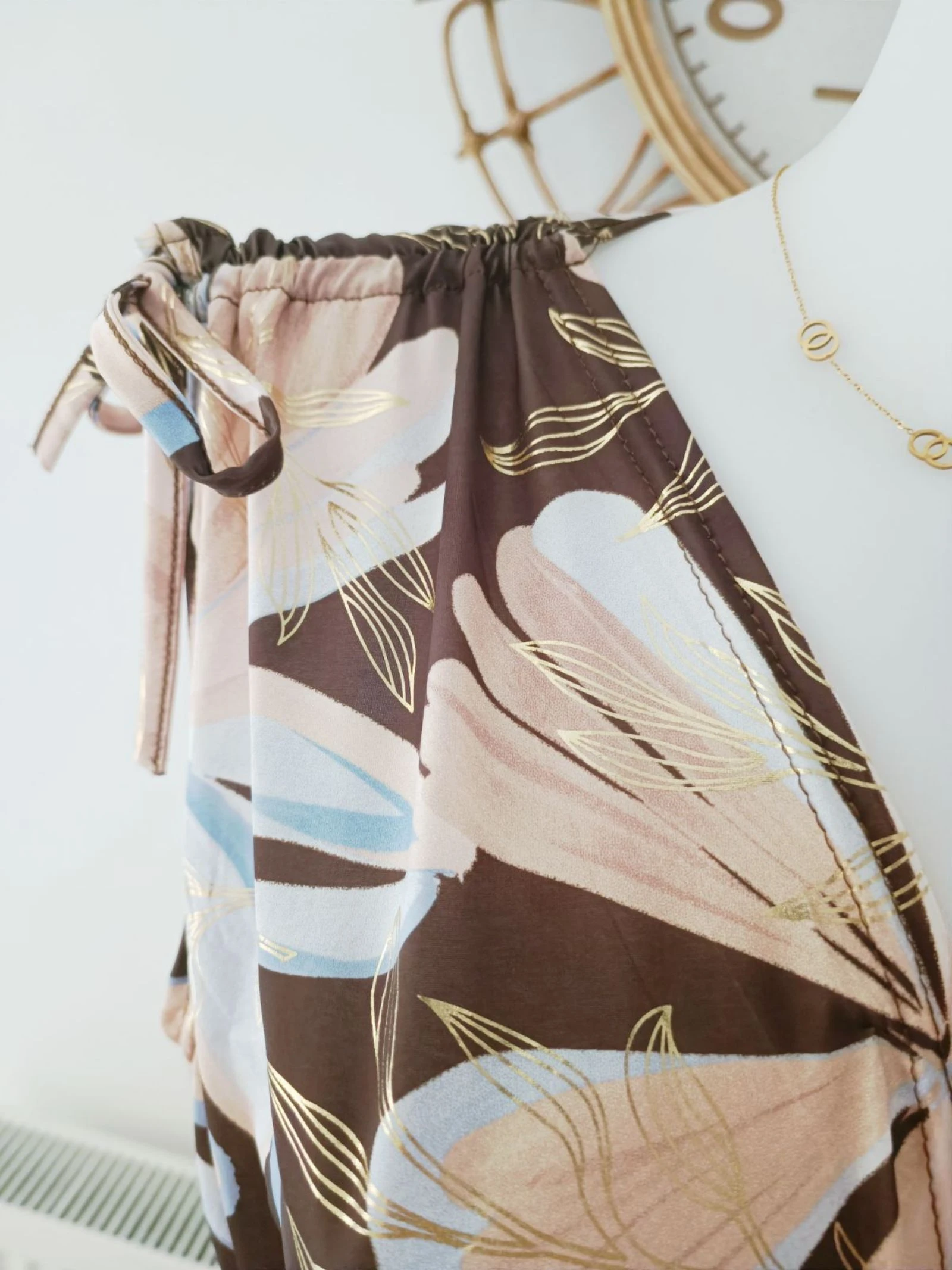 Robe magique marron beige ciel dorée  – photo 4